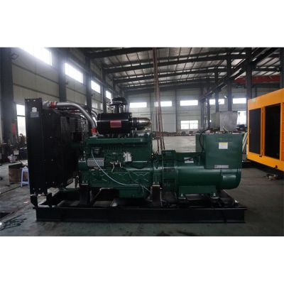 500kw凱普柴油發(fā)電機(jī)組-凱普12缸柴油機(jī)KPV550柴油發(fā)電機(jī)組,缸徑/行程：135/155mm,柴油發(fā)電機(jī)組水冷發(fā)動(dòng)機(jī)功率550KW,柴油發(fā)電機(jī)組配套馬拉松斯坦福發(fā)電機(jī)。廠價(jià)直銷歡迎選購(gòu)：13773399855。