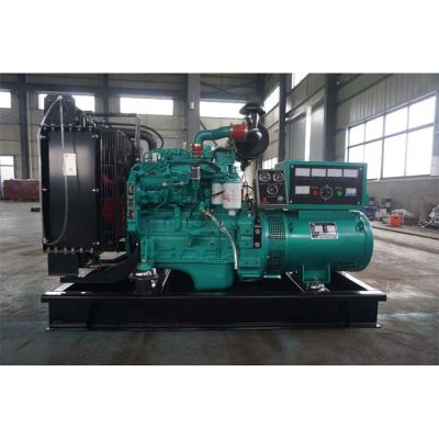 30kw東風康明斯柴油發電機組-東風康明斯4缸柴油機4BT3.9-G1柴油發電機組,缸徑/行程：102/120mm,柴油發電機組水冷發動機功率36KW,柴油發電機組配套馬拉松斯坦福發電機。廠價直銷歡迎選購：13773399855。