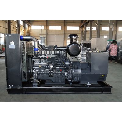 150kw上柴股份柴油發電機組-上柴股份6缸柴油機SC7H250D2柴油發電機組,缸徑/行程：105/124mm,柴油發電機組水冷發動機功率185KW,柴油發電機組配套馬拉松斯坦福發電機。廠價直銷歡迎選購：13773399855。