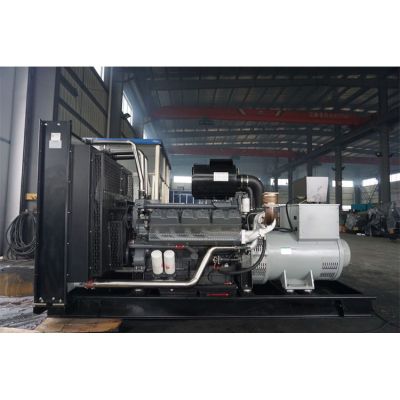 600kw無錫動力柴油發(fā)電機組-無錫動力12缸柴油機WD287TAD61L柴油發(fā)電機組,缸徑/行程：138/160mm,柴油發(fā)電機組水冷發(fā)動機功率680KW,柴油發(fā)電機組配套馬拉松斯坦福發(fā)電機。廠價直銷歡迎選購：13773399855。